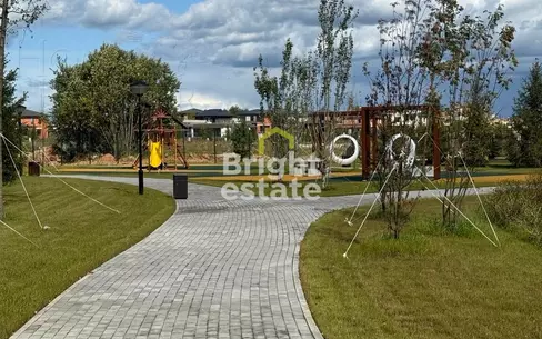 Участок 10.6 сот. в охраняемом поселке