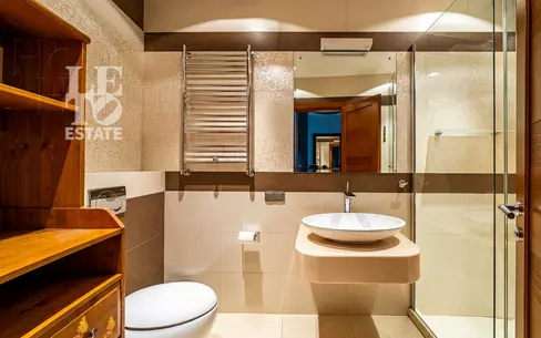 2-этажный коттедж 1 129 м² с отделкой