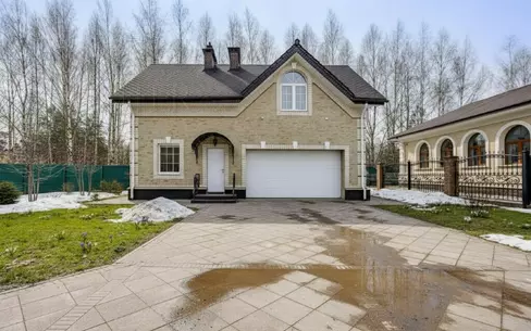 2-этажный коттедж 673 м² с отделкой