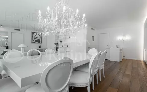 5-КОМН. КВАРТИРА С ОТДЕЛКОЙ 206 М² НА 5 ЭТАЖЕ