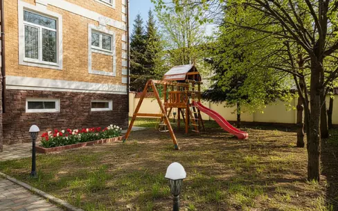 2-этажный коттедж 1 011 м² с отделкой