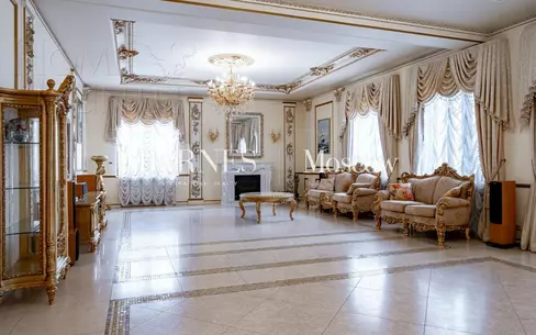 2-этажный коттедж 700 м² с отделкой