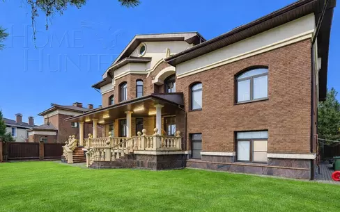 2-этажный коттедж 700 м² с отделкой