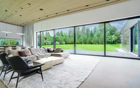 2-этажный коттедж 852 м² с отделкой