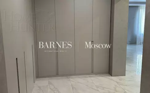 2-этажный коттедж 400 м² с отделкой