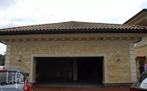 2-этажный коттедж 1 327 м² без отделки