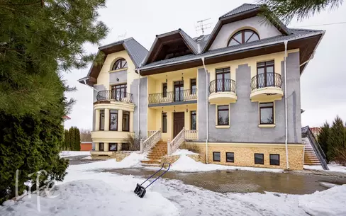 КОТТЕДЖ 1 339 м² с отделкой