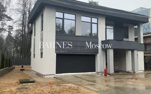 2-этажный коттедж 350 м² без отделки