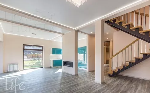 2-этажный коттедж 220 м² с отделкой