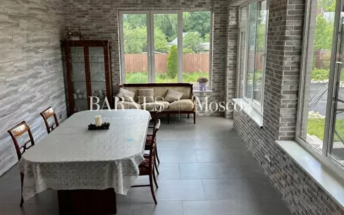 2-этажный коттедж 400 м² с отделкой