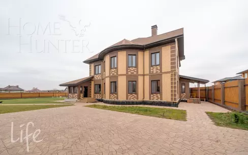 2-этажный коттедж 782 м² с отделкой