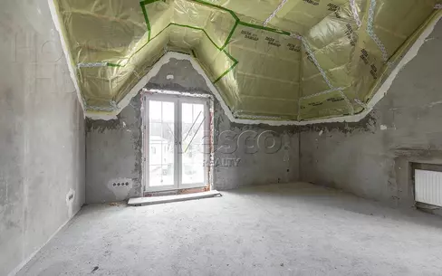 2-этажный коттедж 550 м² без отделки