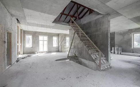 2-этажный коттедж 655 м² без отделки