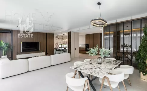 2-этажный коттедж 300 м² с отделкой