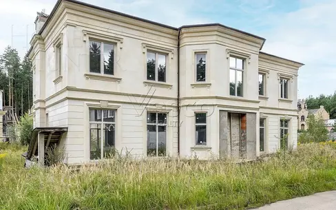 2-этажный коттедж 655 м² без отделки