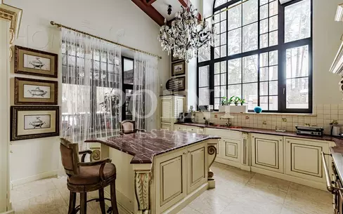 2-этажный коттедж 1 400 м² с отделкой