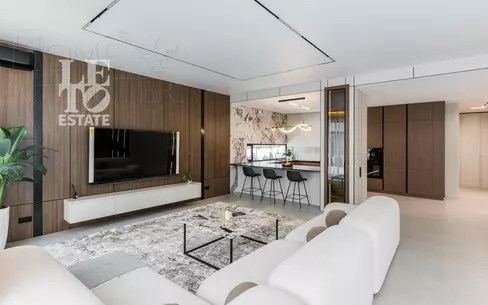 2-этажный коттедж 300 м² с отделкой