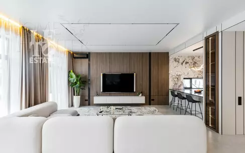 2-этажный коттедж 300 м² с отделкой