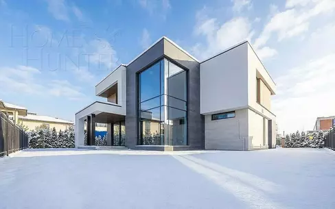 КОТТЕДЖ 453 м² с отделкой