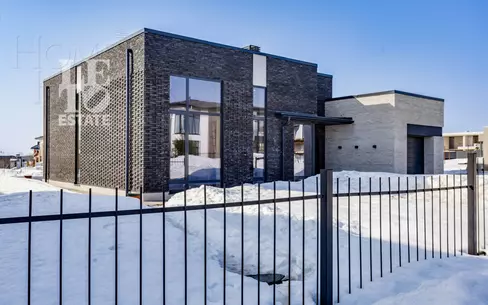 1-этажный коттедж 160 м² без отделки