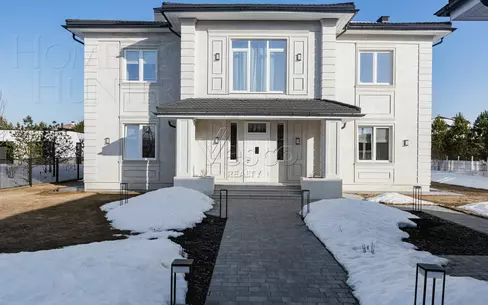 2-этажный коттедж 508.9 м² с отделкой