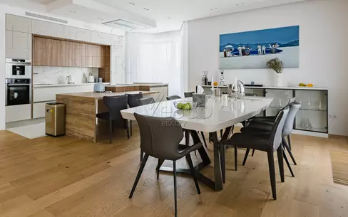 2-этажный коттедж 626 м² с отделкой