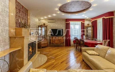 2-этажный коттедж 310 м² с отделкой