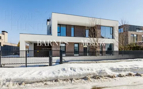 2-этажный коттедж 365 м² без отделки