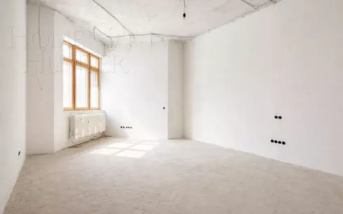 5-КОМН. КВАРТИРА БЕЗ ОТДЕЛКИ 267 М² НА 4 ЭТАЖЕ