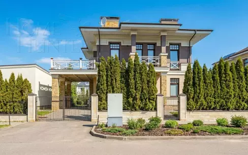 2-этажный коттедж 329 м² с отделкой