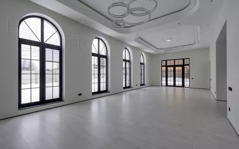 2-этажный коттедж 459.4 м² с отделкой