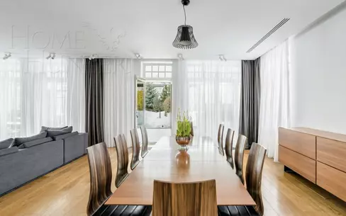 2-этажный коттедж 329 м² с отделкой