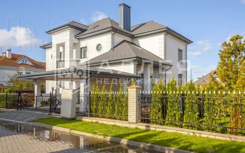 2-этажный коттедж 620 м² с отделкой