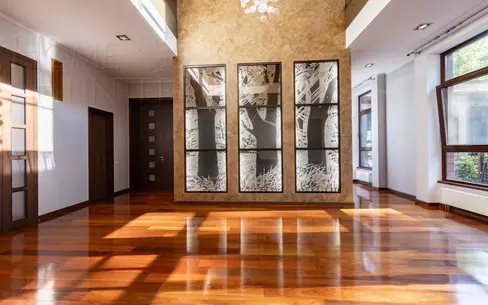 2-этажный коттедж 2 125 м² с отделкой