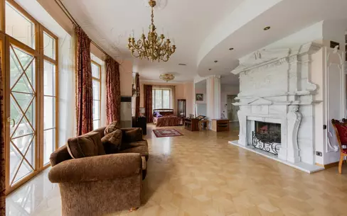 2-этажный коттедж 675 м² с отделкой