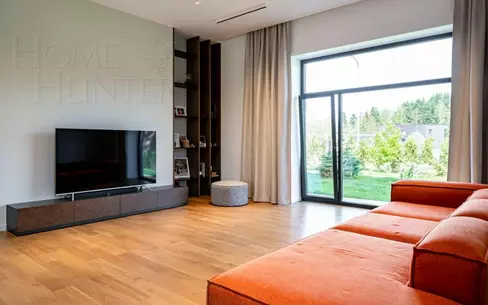 2-этажный коттедж 350 м² с отделкой