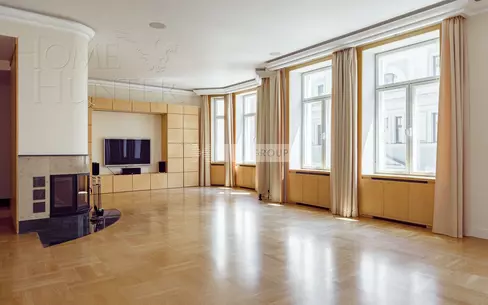 6-КОМН. КВАРТИРА С ОТДЕЛКОЙ 350 М² НА 4 ЭТАЖЕ