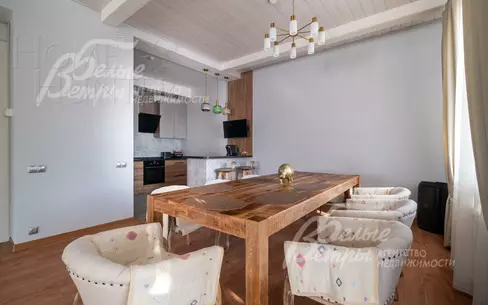 2-этажный коттедж 387 м² с отделкой