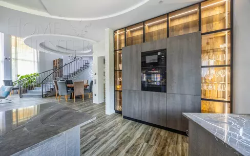 2-этажный коттедж 388 м² с отделкой