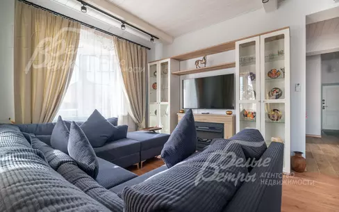 2-этажный коттедж 387 м² с отделкой