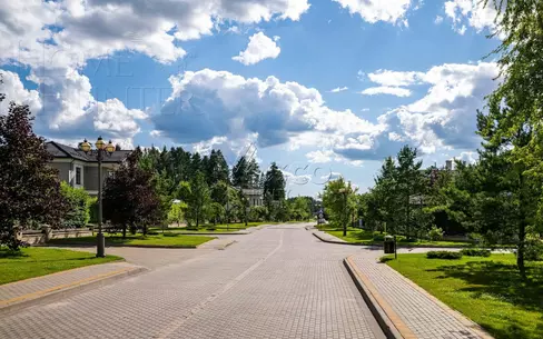 Участок 10 сот. в охраняемом поселке