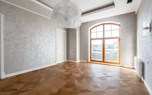 2-этажный коттедж 1 000 м² с отделкой