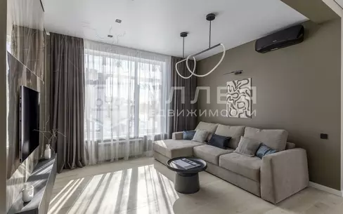 2-этажный коттедж 220 м² с отделкой