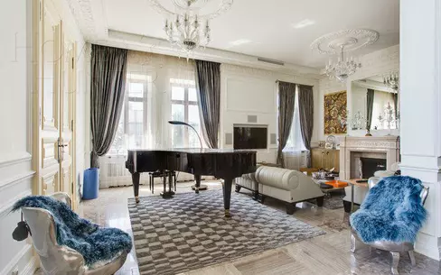 2-этажный коттедж 1 110 м² с отделкой