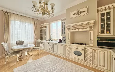 3-этажный коттедж 800 м² с отделкой