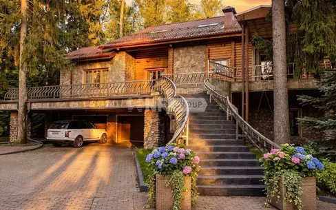 2-этажный коттедж 725 м² с отделкой