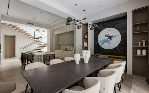 2-этажный коттедж 380 м² с отделкой