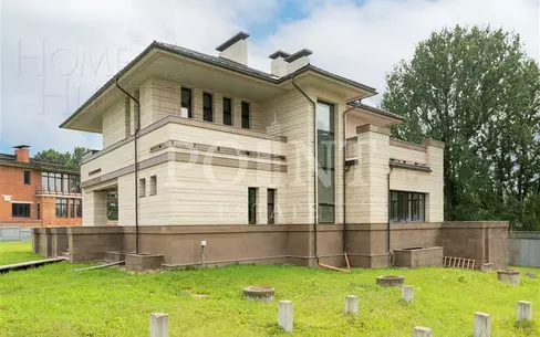 2-этажный коттедж 1 028.6 м² без отделки