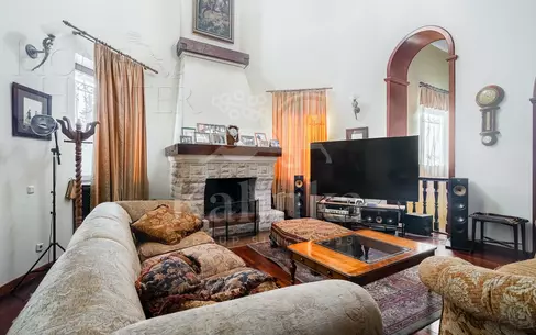 2-этажный коттедж 800 м² с отделкой