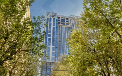 3-КОМН. АПАРТАМЕНТЫ С ОТДЕЛКОЙ 135 М² НА 19 ЭТАЖЕ